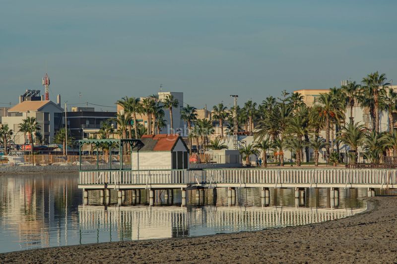 Foto 238f8519-80b6-46c6-81a7-47baf692b07b. Ático  de nueva construcción con 1 dormitorio a escasos metros de la playa en venta en San Pedro del Pinatar