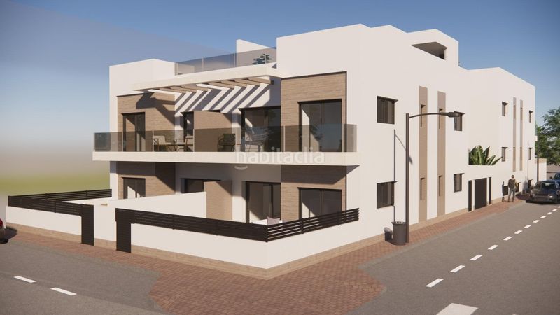 Foto dd5f4a56-d4b8-4939-bc24-71c77b402c27. Casa amb aparcament a Rojales