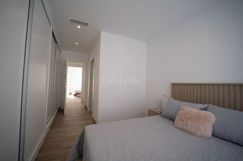 Foto 4115eed7-7c5b-43cc-b6e6-9bfee7d2c55d. Casa adossada amb aparcament piscina a San Javier San Javier