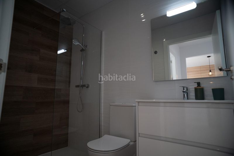 Foto ab5bd3aa-435d-46a8-b821-542c5cdec1a4. Casa adossada amb aparcament piscina a San Javier San Javier