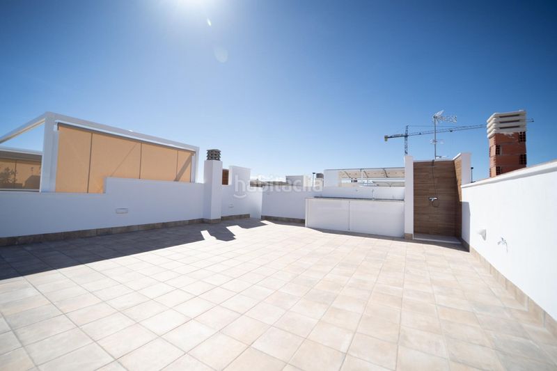 Foto d6166f27-1fe9-49c8-b9c6-3d4d032ea189. Casa adossada amb aparcament piscina a San Javier San Javier