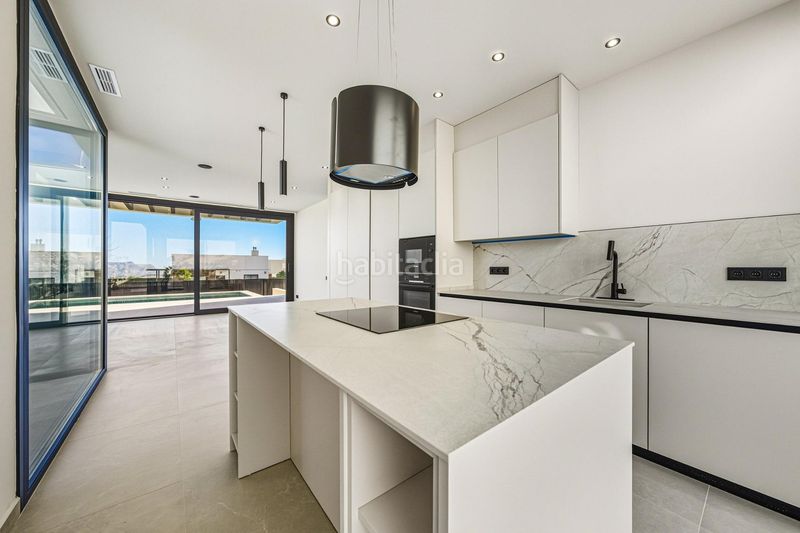 Foto a2d7dfc2-40a9-4387-88e4-1934d1417336. Xalet amb aparcament piscina a La Alberca Polop