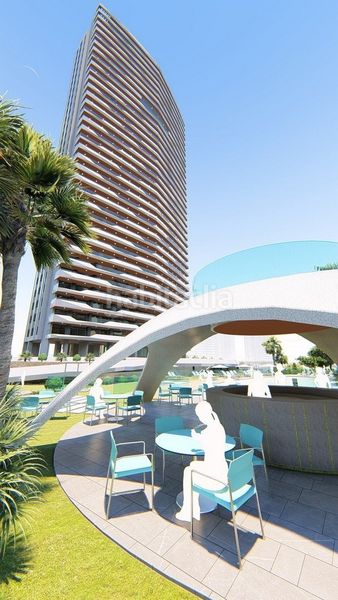 Foto 00a88e00-dac0-4f73-91b6-c88181631b4a. Apartament amb aparcament piscina a Playa Poniente Benidorm
