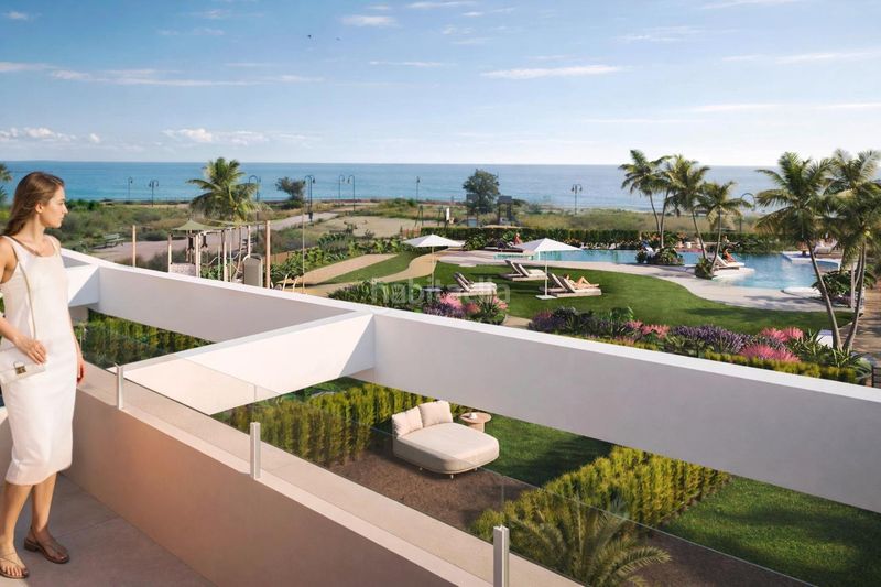 Foto b0eee980-e176-47f8-ba3b-abce41447897. Casa adossada amb aparcament piscina a Pueblo Español-Coveta Fumá Campello (el)