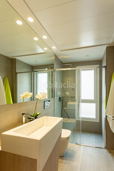 Foto de79fd78-67b7-4188-aae7-46fbd10adf75. Casa aparellada amb aparcament piscina a Algorfa