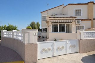 Semi detached house in Algorfa
