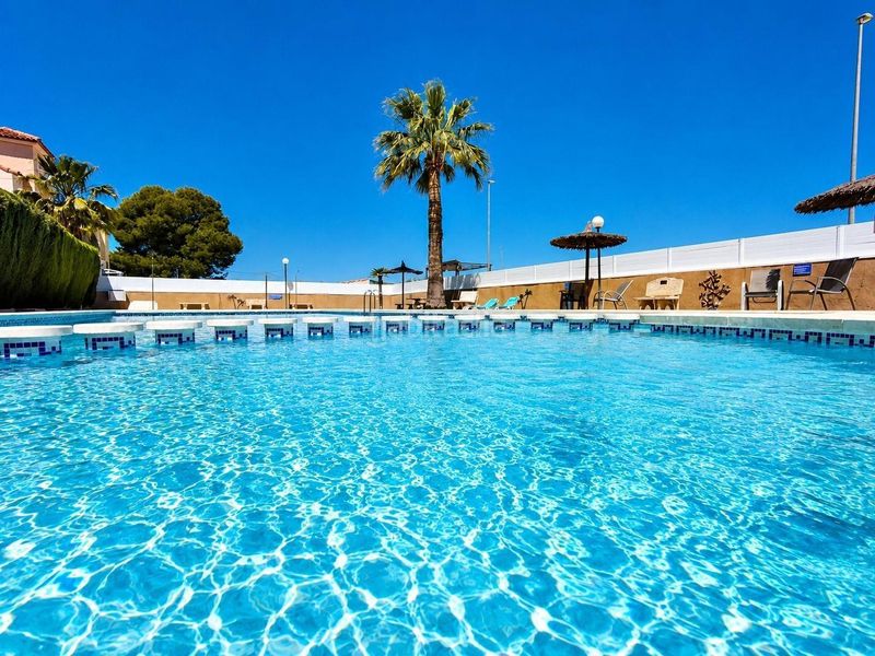 Foto 6d2bd512-d097-432f-9832-cea7b98ab52e. Casa adossada amb calefacció aparcament piscina a Algorfa