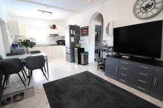 Chalet in Villamartín-Las Filipinas