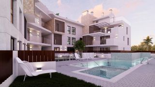 Planta baja en Montañar-El Arenal. Apartamento de planta baja con 2 dormitorios y amplia terraza a