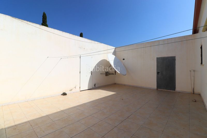 Foto f0f43f0a-7efd-4995-8dba-90e06f1b4d3c. Casa amb piscina a Albatera