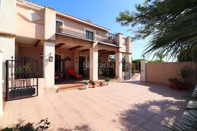 Foto 08251d40-972d-4bcb-a980-1c61b1e7f6cf. Casa en Albatera