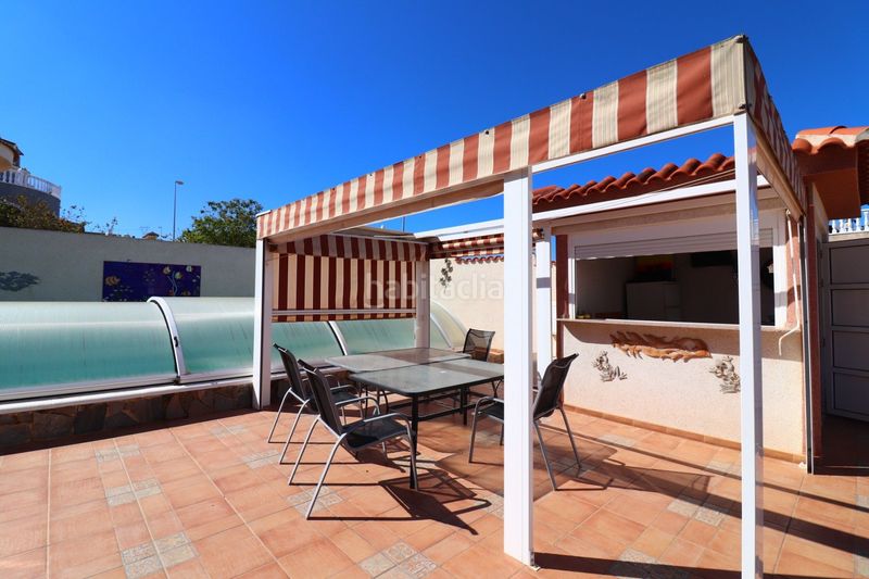 Foto 19f01fee-8f94-40ec-ad34-f5068b635438. Xalet amb piscina a Benimar Rojales