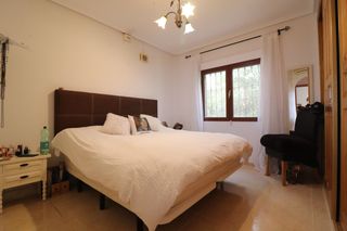 Chalet in Daya Vieja