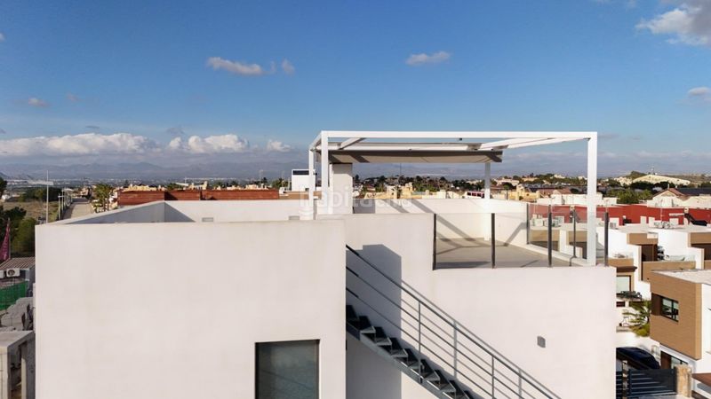 Foto e63716dd-c955-4912-b004-74d7a30d1aab. Xalet amb piscina a Algorfa