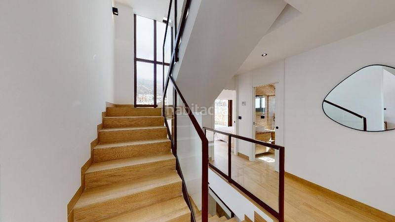 Foto a35a5325-d259-4d4d-801d-8f8e52e67658. Chalet with parking pool in balcón de Finestrat-terra marina Finestrat