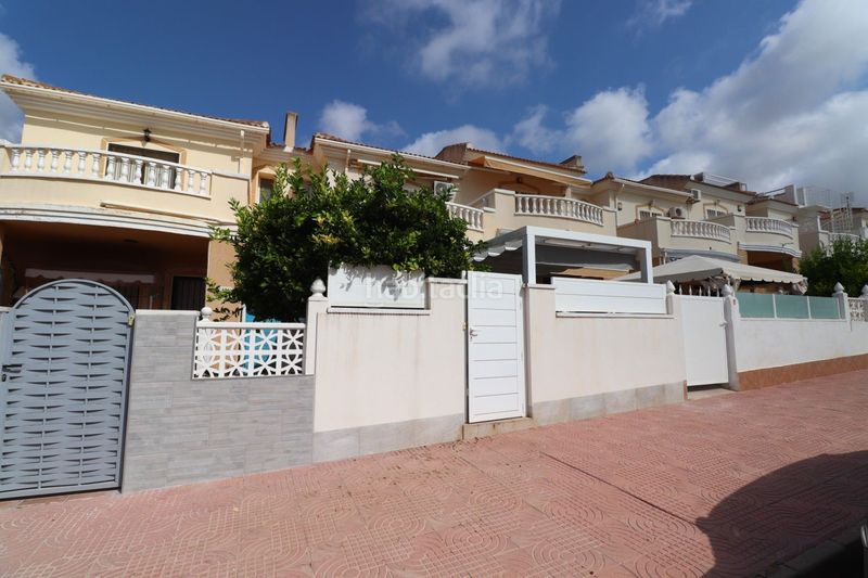Foto 304537d1-d938-45ef-8281-4b8e8095a7e6. Semi detached house with pool in Benijófar