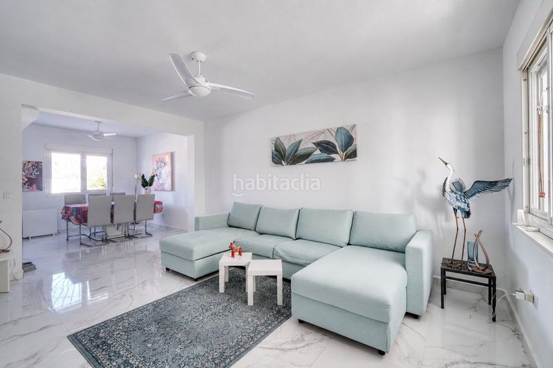 Foto cf5a21e5-4628-44bc-b613-a11917c6154c. Semi detached house with pool in Benijófar