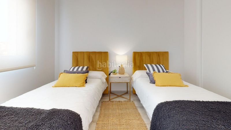 Foto e04d921b-fe76-4ca0-abfe-04e727566db9. Casa pareada villa adosada de 3 dormitorios con solarium a la venta alicante en Pilar de la Horadada