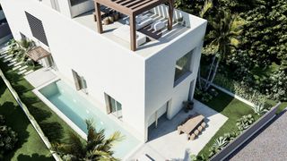 Xalet a Oliva Nova. Villa de lujo de 3 dormitorios a pocos pasos de la playa en oliv