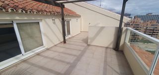 Àtic a Avenida ramón y cajal 50. Atico fuengirola 2ª línea playa. 192m2 650.000 €