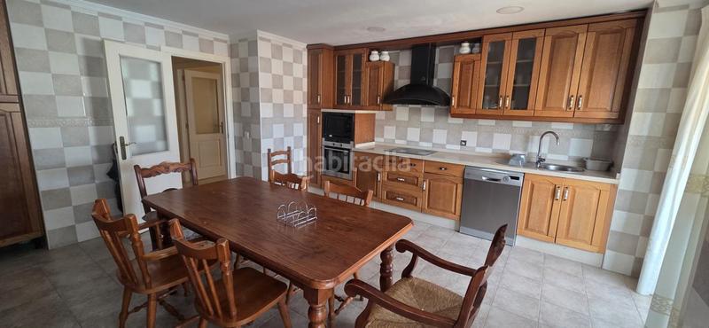 Foto 00eadf56-05d4-4365-93fe-6981f6859957. Piso en calle rodrigo de triana 4 piso de esquina 130m2, piscina, garaje, trastero 449.900€ en Fuengirola