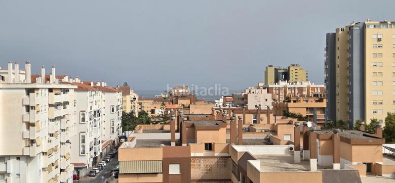 Foto 25637561-2e47-4ff2-88bd-ed5cca5055c2. Piso en calle rodrigo de triana 4 piso de esquina 130m2, piscina, garaje, trastero 449.900€ en Fuengirola