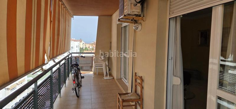 Foto 4f21edfc-bbd6-4f67-b119-5eed80c4baa0. Piso en calle rodrigo de triana 4 piso de esquina 130m2, piscina, garaje, trastero 449.900€ en Fuengirola