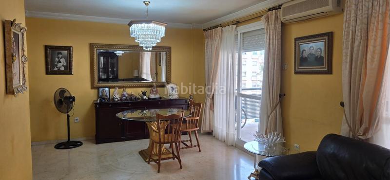 Foto 8fe8f793-bb23-4bb3-9c5d-ae3429be51cb. Piso en calle rodrigo de triana 4 piso de esquina 130m2, piscina, garaje, trastero 449.900€ en Fuengirola