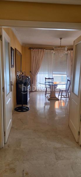 Foto a9b3275b-41eb-433b-bd07-591f41ca1b53. Piso en calle rodrigo de triana 4 piso de esquina 130m2, piscina, garaje, trastero 449.900€ en Fuengirola