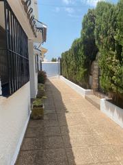 Chalet à Camino condesa 12. Villa en fuengirola centro. piscina. 1550.000€