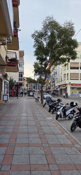 Foto fa9a3c13-e657-4adf-9062-80d4f40c1afb. Local comercial a Centro ciudad Fuengirola