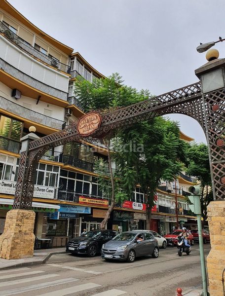 Foto 7b82a2e0-cc62-4c84-8c00-a096c8439347. Pis a avenida de mijas 5 a Centro ciudad Fuengirola