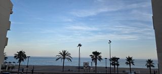 Pis a Avenida carvajal 38. 2ª linea de playa fuengirola 3d, garaje ,trastero 399.000€