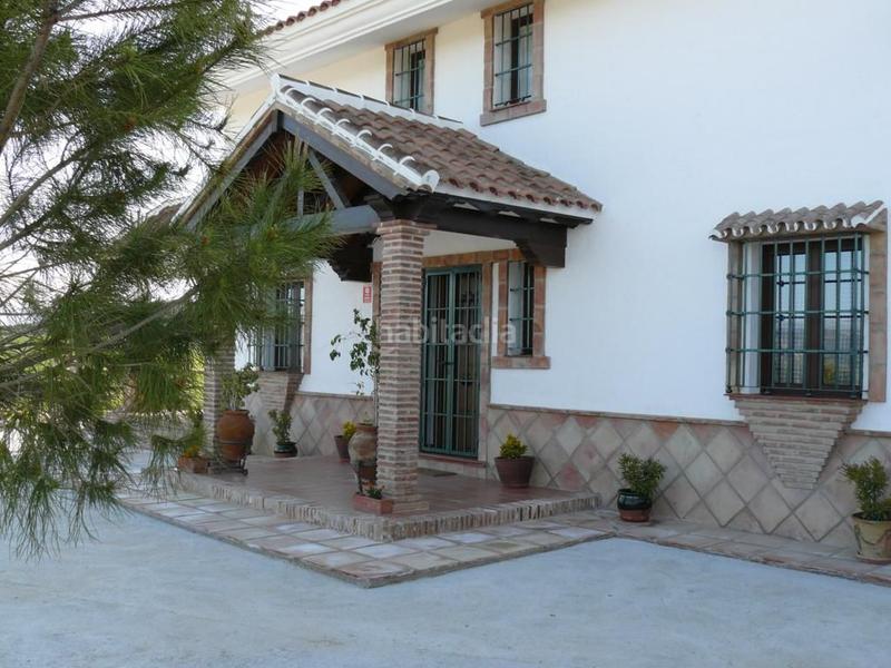 Foto 543e81d3-48c4-4317-ae4d-50efcf0c48db. Masia amb calefacció aparcament a Archidona