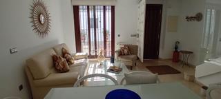 Rent Semi detached house in Sta. Marina - San Andrés - San Pablo - San Lorenzo. Espectacular casa adosada en el centro de còrdoba con piscina y