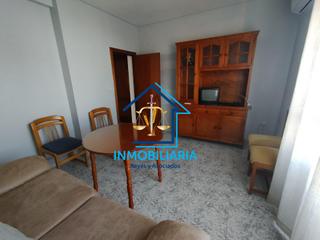Location Appartement  Calle calle de los cinco caballeros. Piso zona levante
