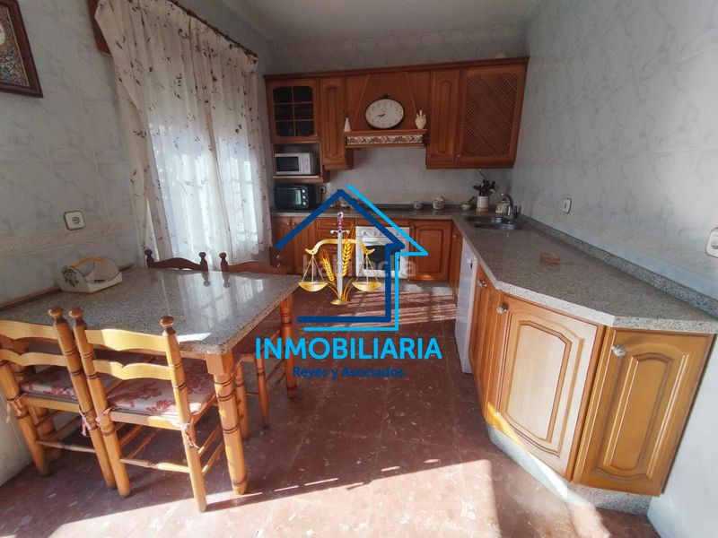 Foto 5043bf86-363a-44c2-b54c-e308b49ca600. Xalet amb aparcament piscina a Alcolea Córdoba