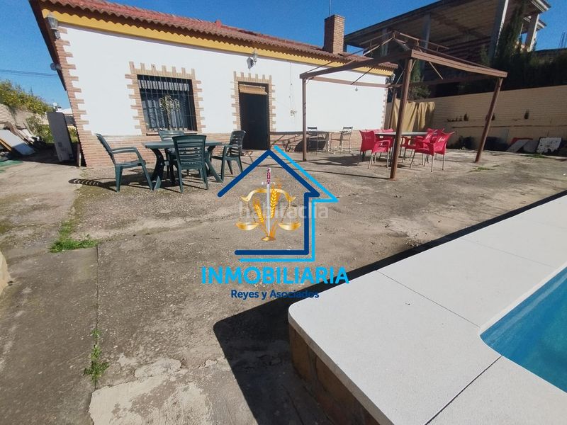 Foto 56989d31-ac63-4e27-9b7a-aee81f2b3626. Xalet amb aparcament piscina a Alcolea Córdoba