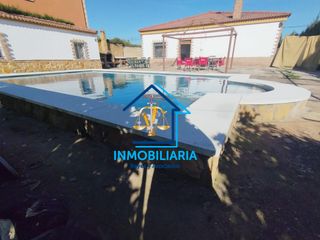 Chalet in Alcolea. Chalet hipotecable en las quemadas