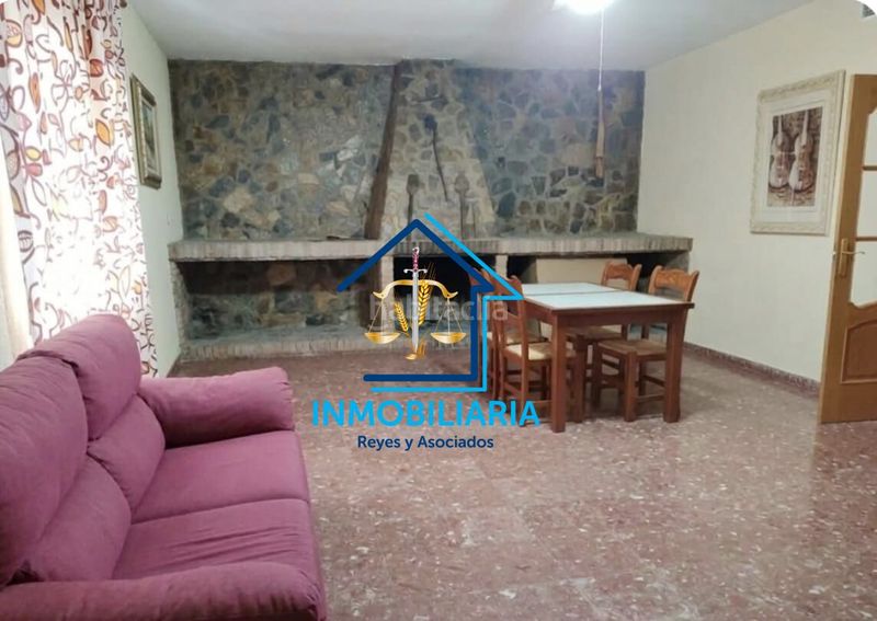 Foto e5ef7a40-1fcf-47ba-96bf-d0d355282ec9. Xalet amb aparcament piscina a Alcolea Córdoba