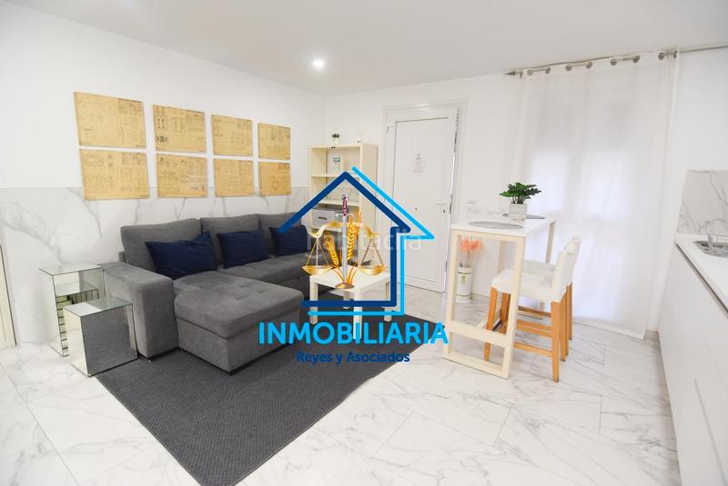 Foto c5af5eb3-281c-4949-9534-0483e957c2c4. Apartamento apartemento turístico con licencia en vigor en Córdoba