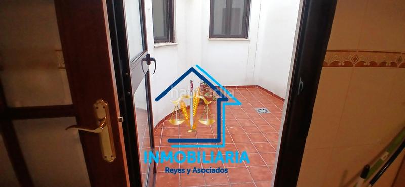 Foto 88f8f7b0-4b07-4e62-bd8d-3ba28bc5fe76. Piso magnífico pisoexterior para entrar a vivir dos dormitorios con dos patios en Córdoba