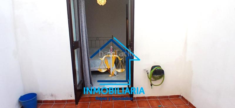 Foto e64b162c-0a3f-46a9-afc6-377e88cf0113. Piso magnífico pisoexterior para entrar a vivir dos dormitorios con dos patios en Córdoba