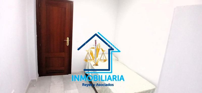 Foto efafe82f-3806-4cd6-946b-e04adbc14eb6. Piso magnífico pisoexterior para entrar a vivir dos dormitorios con dos patios en Córdoba