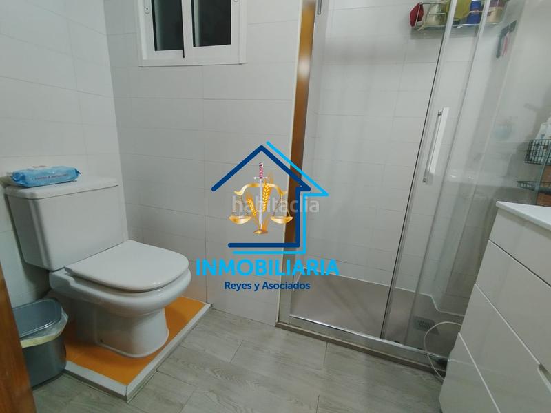 Foto eabb828c-64ac-4cb6-861f-5b7274a1dda1. Piso oportunidad levante con ascensor en Viñuela - Rescatado Córdoba