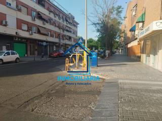Parking voiture à Fátima - Levante. Garage zona lenante junto al cairo