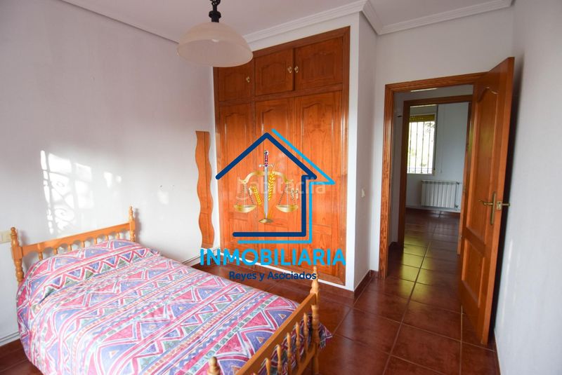 Foto 079bf4d6-eaeb-41ce-9057-ad490015cfda. Pis amb aparcament a El Higuerón Córdoba