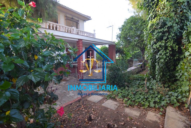 Foto 0f6cf9f2-acaf-4d5e-b828-3eb038242be8. Pis amb aparcament a El Higuerón Córdoba