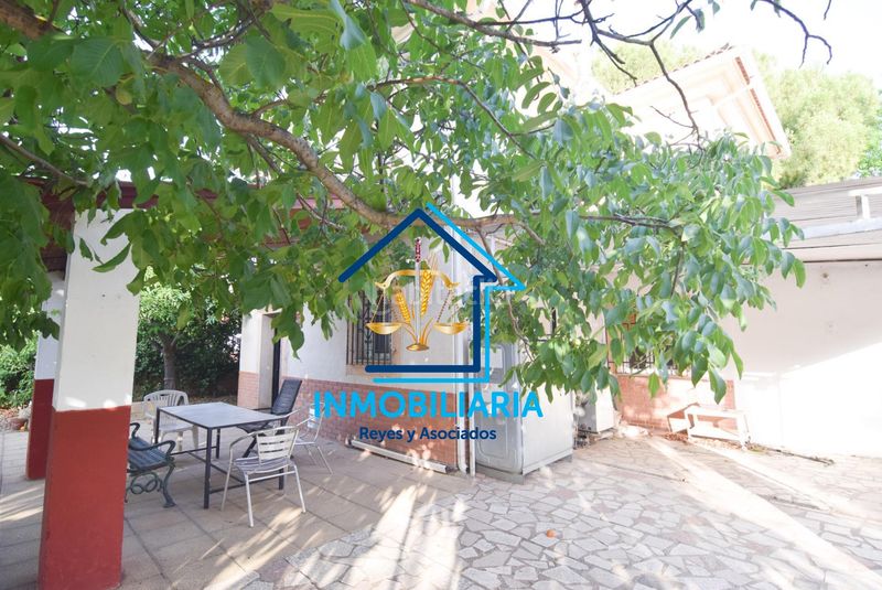 Foto 32da5805-3b7b-4ba0-97db-ba9eaa448379. Pis amb aparcament a El Higuerón Córdoba