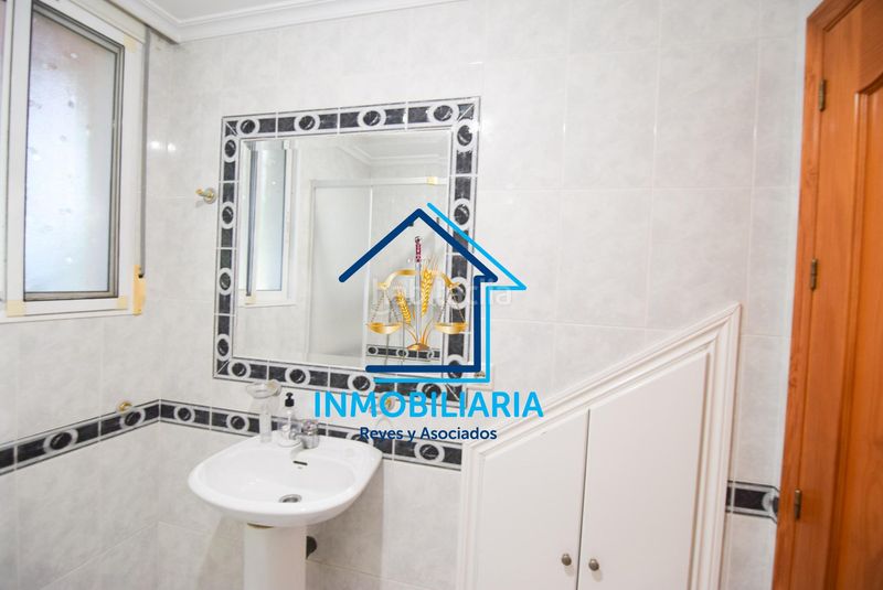 Foto 43230989-c37c-4c28-a409-c14d9a2f2c08. Pis amb aparcament a El Higuerón Córdoba